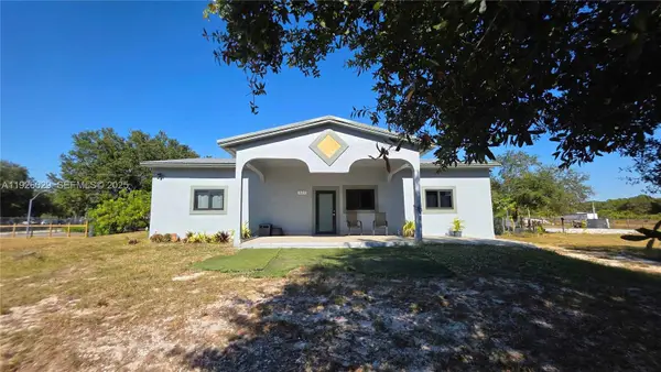 527 Perimeter Road, Labelle, FL 33440