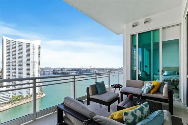 900 Brickell Key Boulevard #2002, Miami, FL 33131