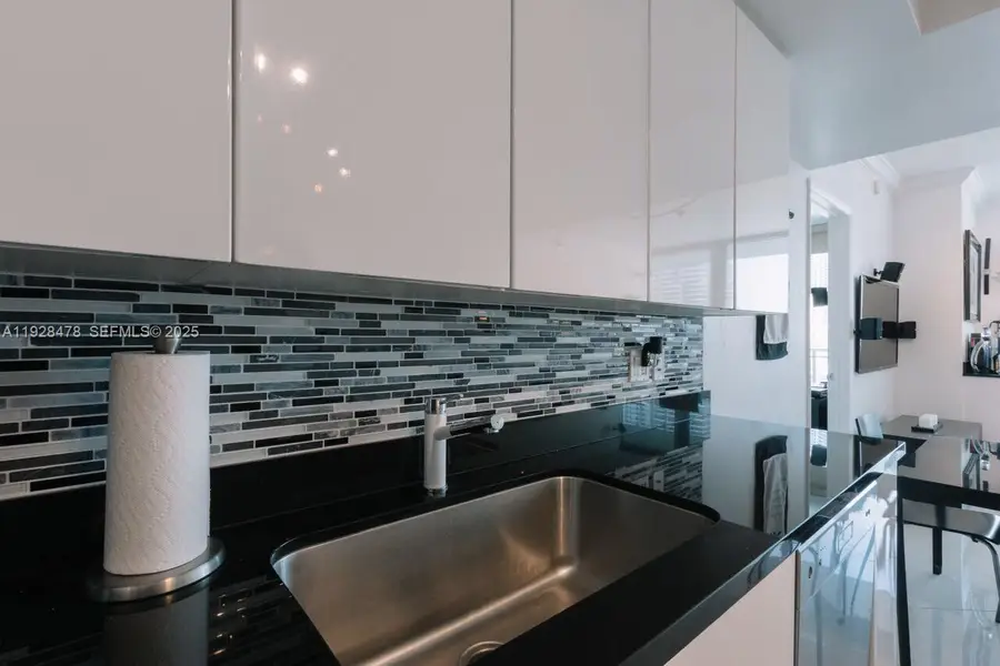 92 SW 3rd Street #1512, Miami, FL 33130 - #2