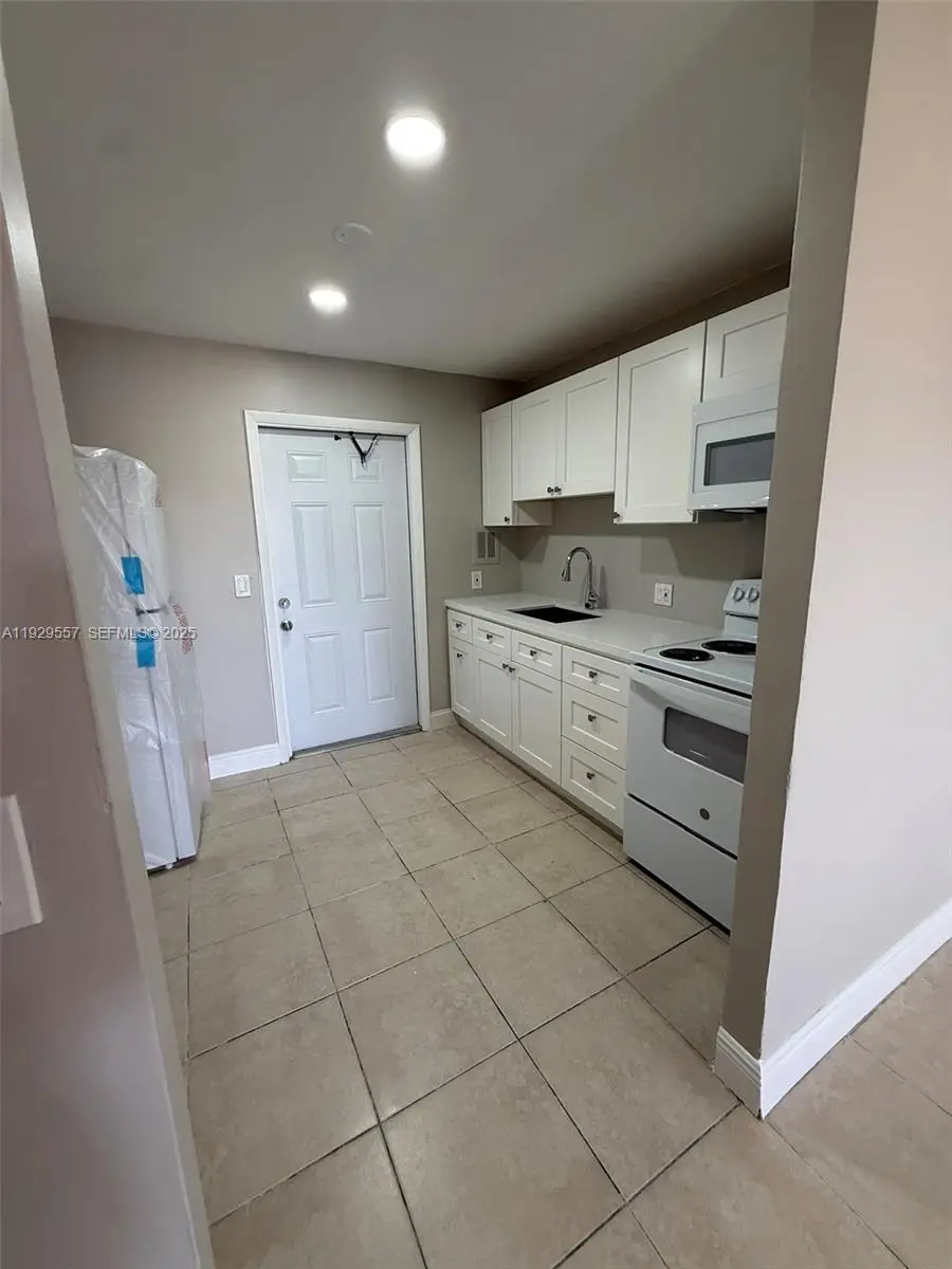 850 E Commercial Boulevard #234D, Oakland Park, FL 33334 - #1