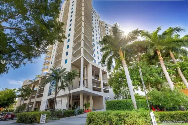 10 S River Drive #608, Miami, FL 33130
