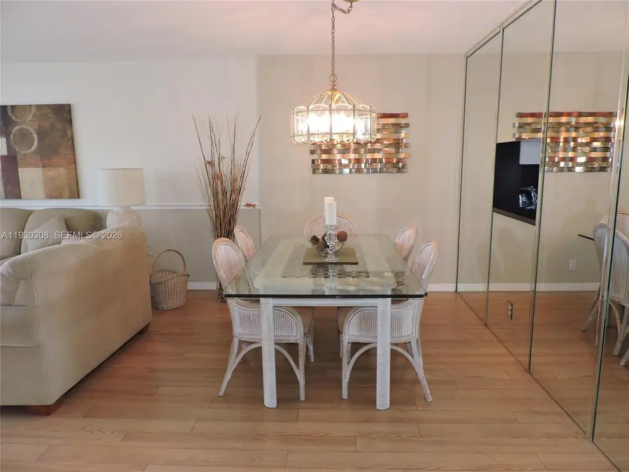 324 SE 10th Street #207, Dania Beach, FL 33004 - #3