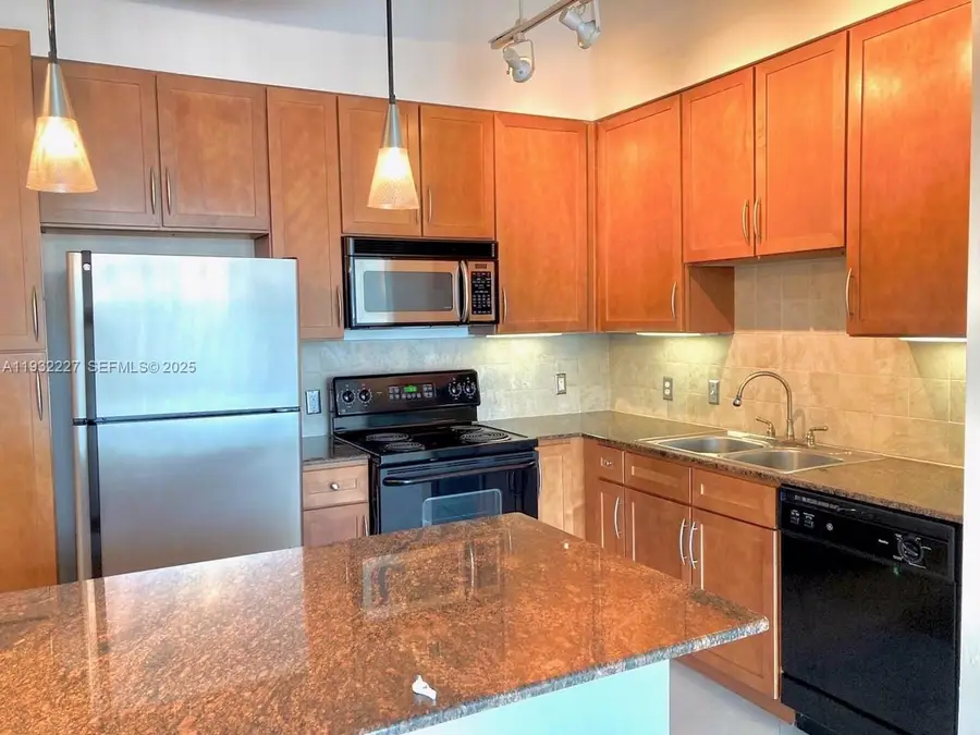 2001 Biscayne Boulevard #2608, Miami, FL 33137 - #2