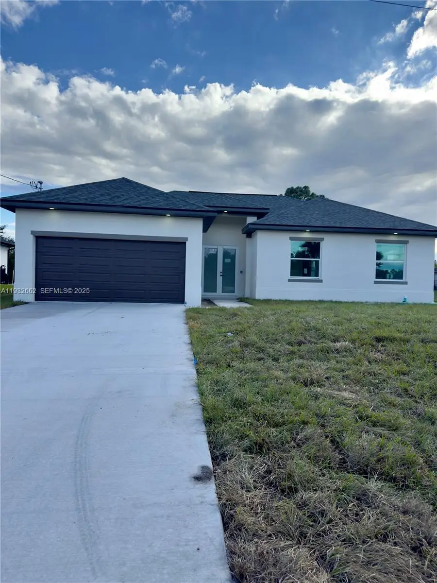 748 Chenut E Street, Lehigh Acres, FL 33974 - #3