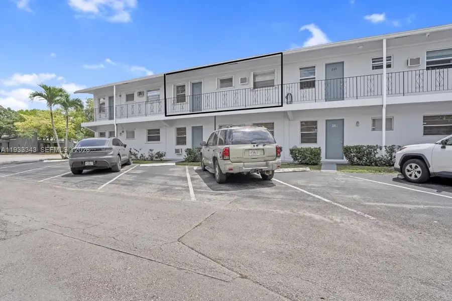7401 Pines Boulevard #221, Pembroke Pines, FL 33024 - #3
