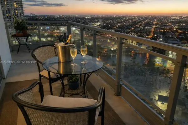 90 SW 3rd Street #2109, Miami, FL 33130