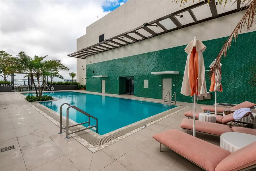 11 NE 6 Street #1407, Miami, FL 33132 - #2