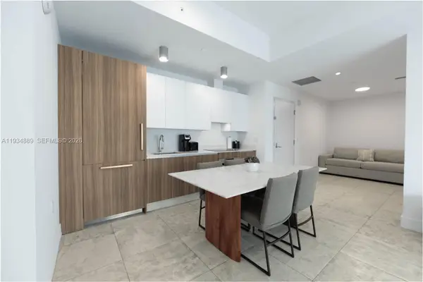 239 SW 9th Street #2103, Miami, FL 33130
