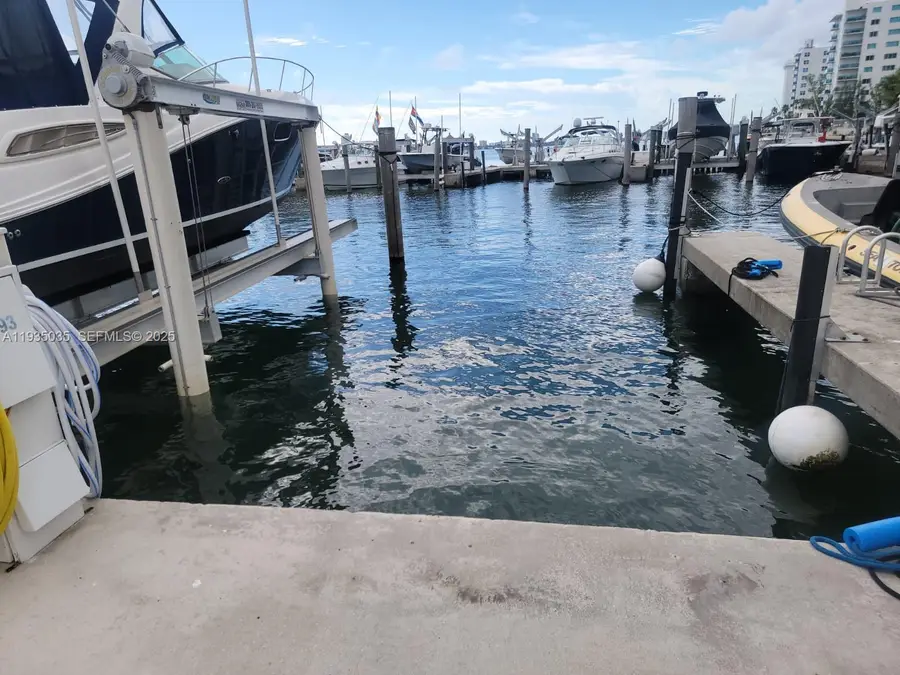 7601 E Treasure / Dock D5 (for Rent) Drive, North Bay Village, FL 33141 - #3