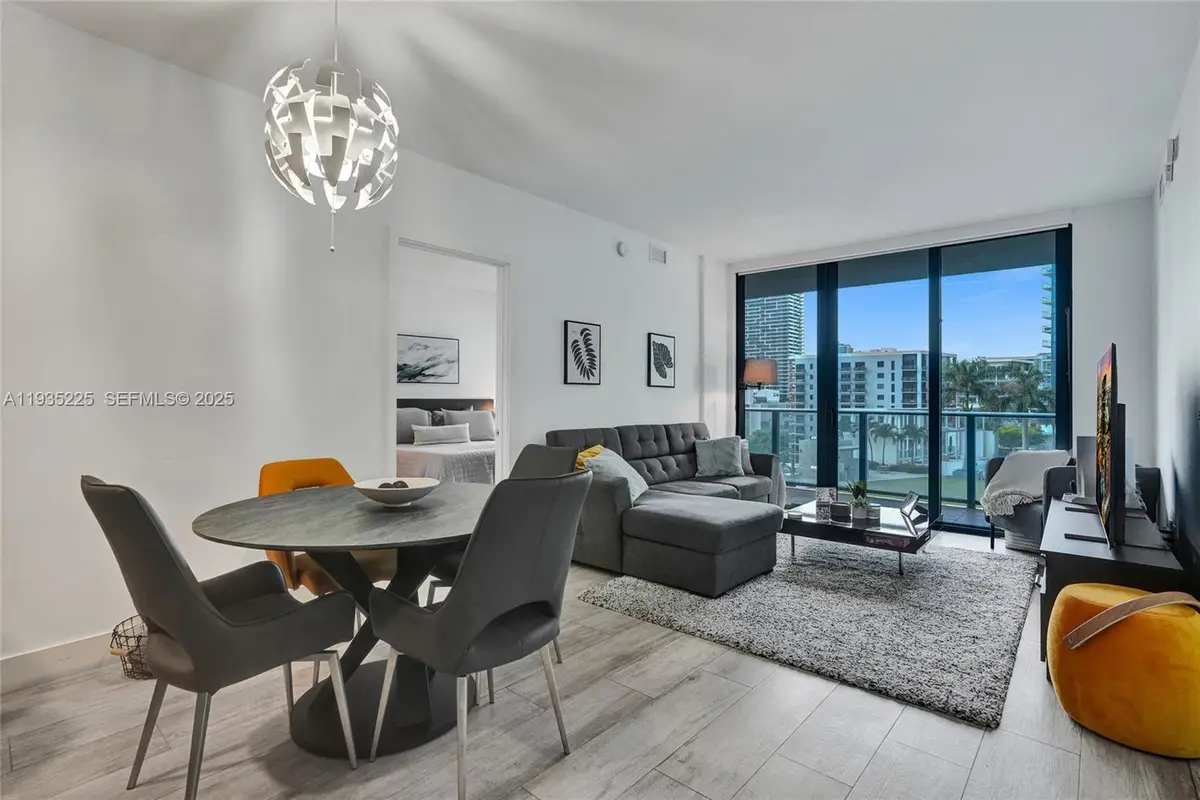 121 NE 34th Street #902, Miami, FL 33137 - #1
