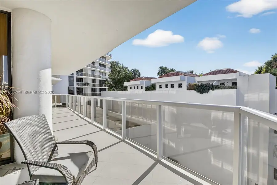20281 E Country Club Drive #201, Aventura, FL 33180 - #2