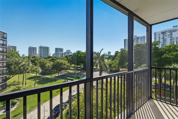 3401 N Country Club Drive #519, Aventura, FL 33180