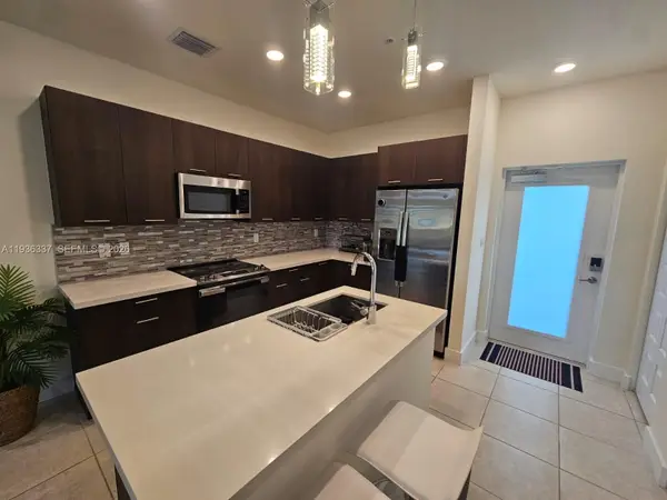 8301 NW 41st Street #B-402, Doral, FL 33166