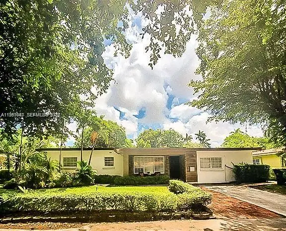 Address Withheld By Seller, North Miami, FL 33161