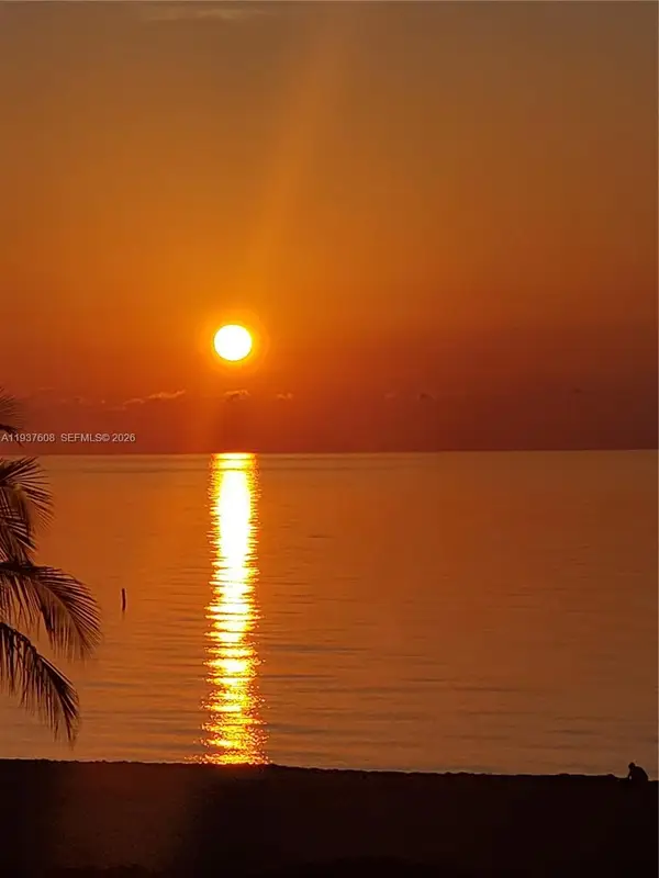 17555 Collins Avenue #308, Sunny Isles Beach, FL 33160