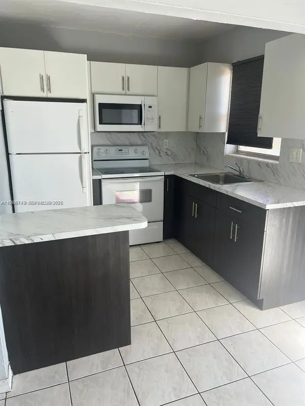7505 SW 82nd Street #314, Miami, FL 33143