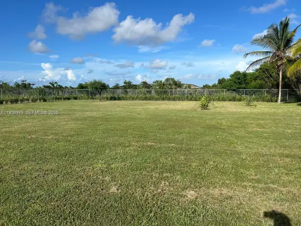 10305 SW 248th Street, Homestead, FL 33032