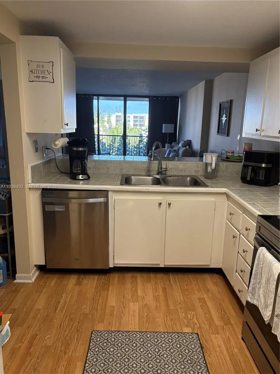 17 Royal Palm Way #4040, Boca Raton, FL 33432 - #3