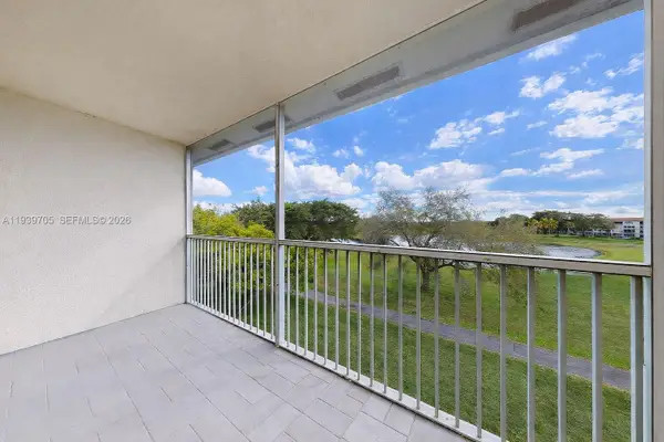 13450 SW 3rd Street #408D, Pembroke Pines, FL 33027