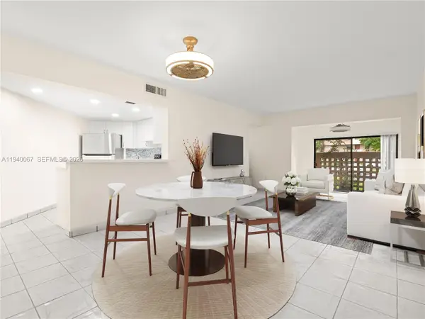 10249 NW 9th St Circle #1078, Miami, FL 33172