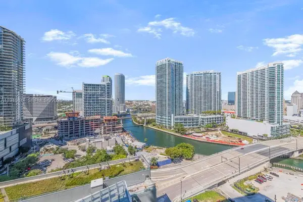 68 SE 6th Street #1710, Miami, FL 33131