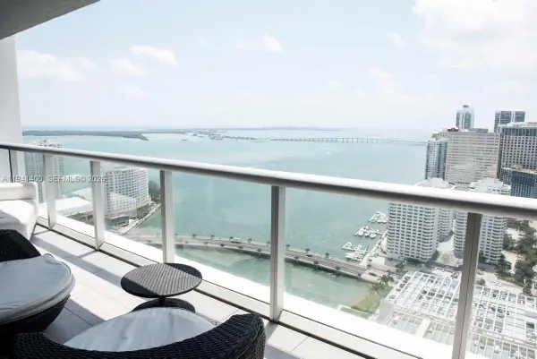 495 Brickell Avenue #3805, Miami, FL 33131