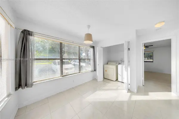 2986 S University Drive #8101, Davie, FL 33328