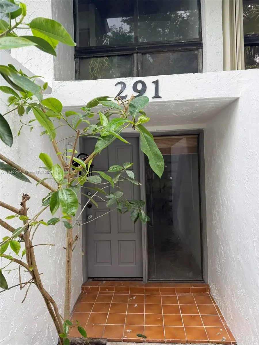 19216 NE 25th Avenue #291C, Miami, FL 33180 - #1