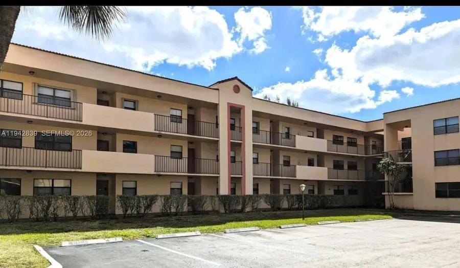 3400 N Foxcroft Rd 312 #312, Miramar, FL 33025 - #2