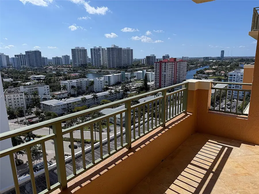 2080 S Ocean Drive #LPH05, Hallandale Beach, FL 33009 - #2