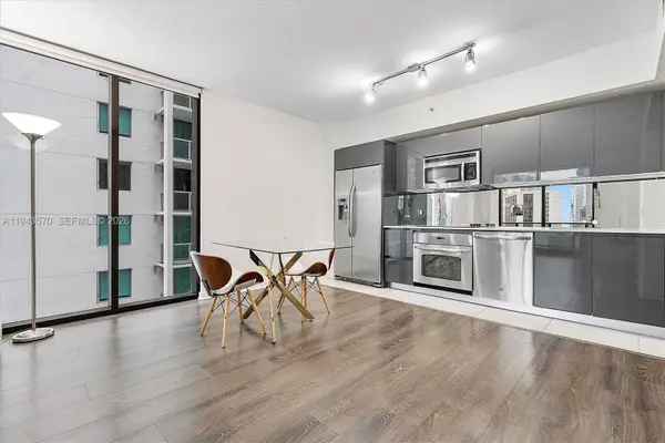 31 SE 6th Street #2008, Miami, FL 33131