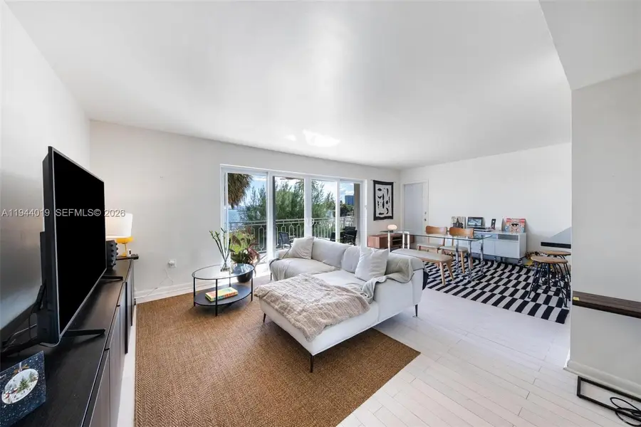 11111 Biscayne Boulevard #2D, Miami, FL 33181 - #3