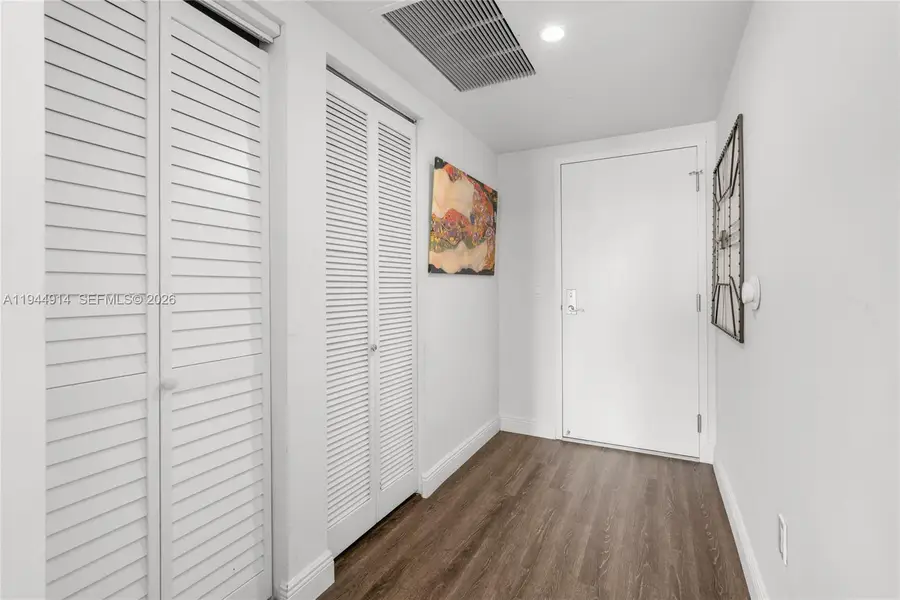 185 SW 7th Street #2702, Miami, FL 33130 - #3