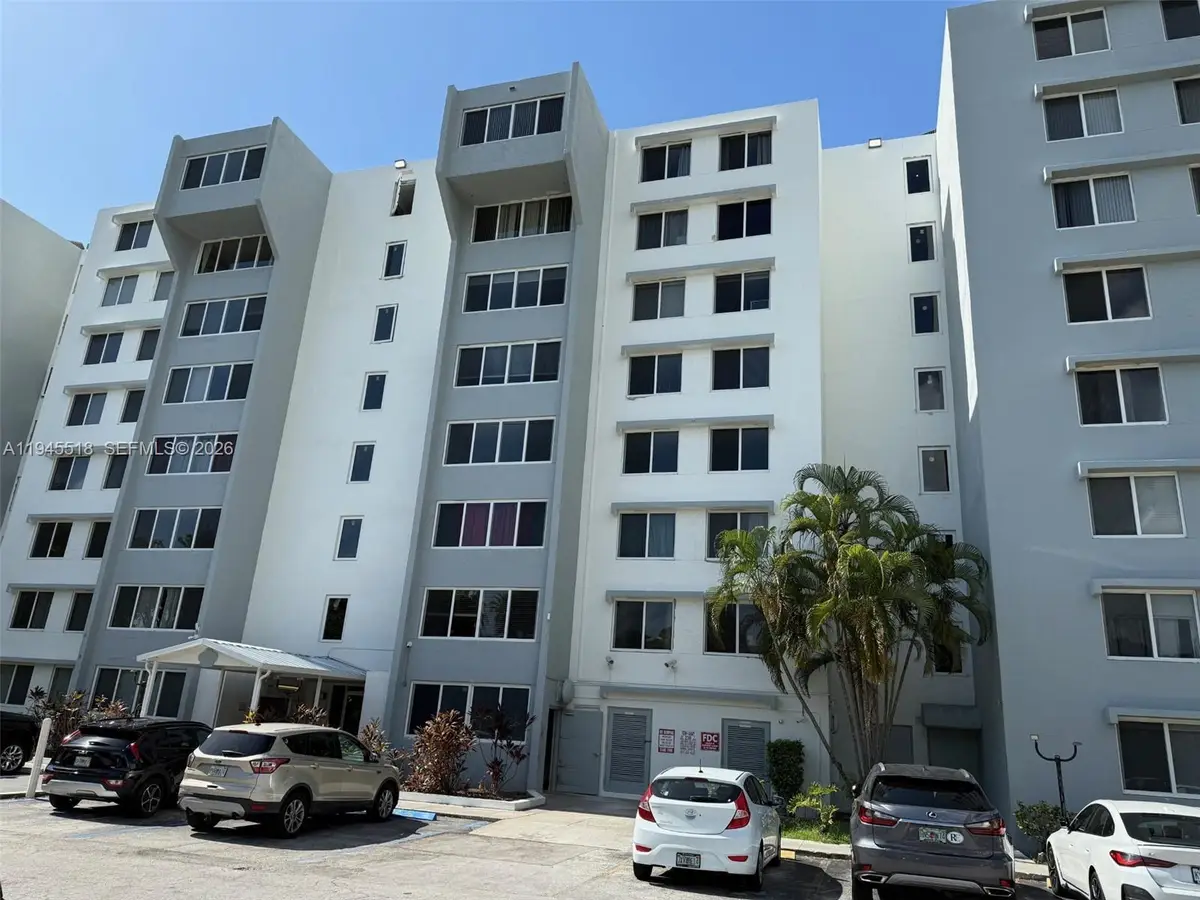 9001 SW 77th Avenue #C204, Miami, FL 33156 - #1