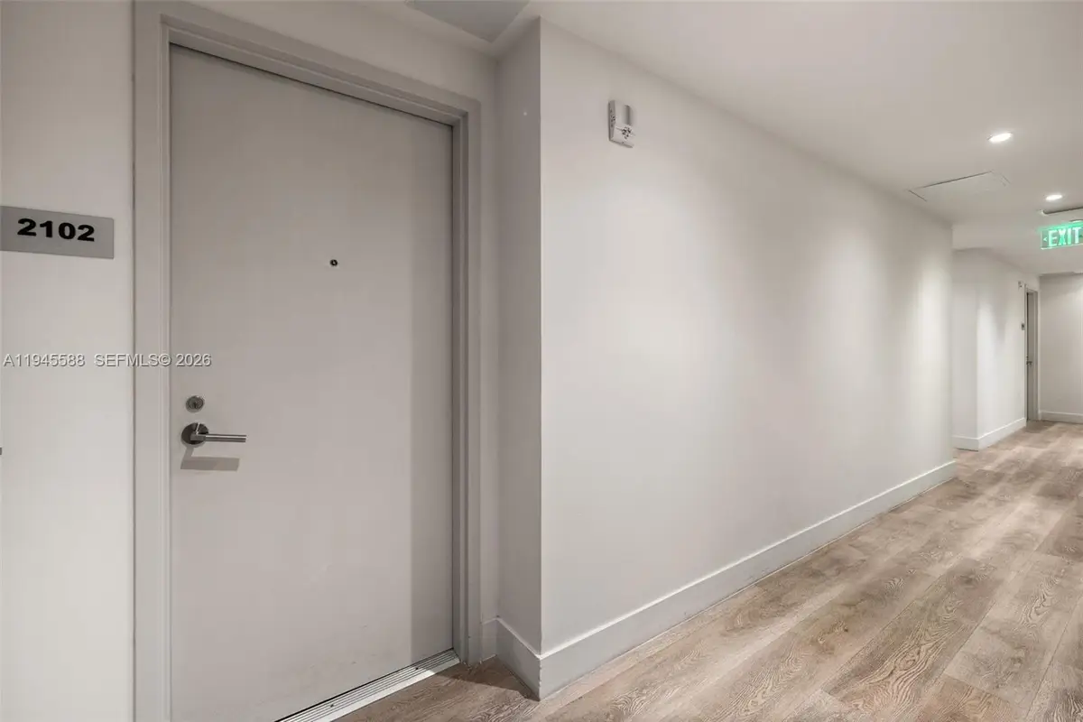 239 SW 9th Street #2102, Miami, FL 33130 - #1