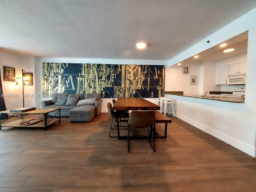 1200 Brickell Bay Drive #3708, Miami, FL 33131 - #2