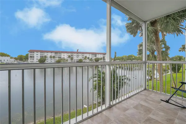 4751 NW 21st Street #211, Lauderhill, FL 33313