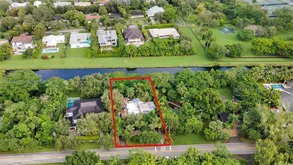 5845 SW 88th Street, South Miami, FL 33156