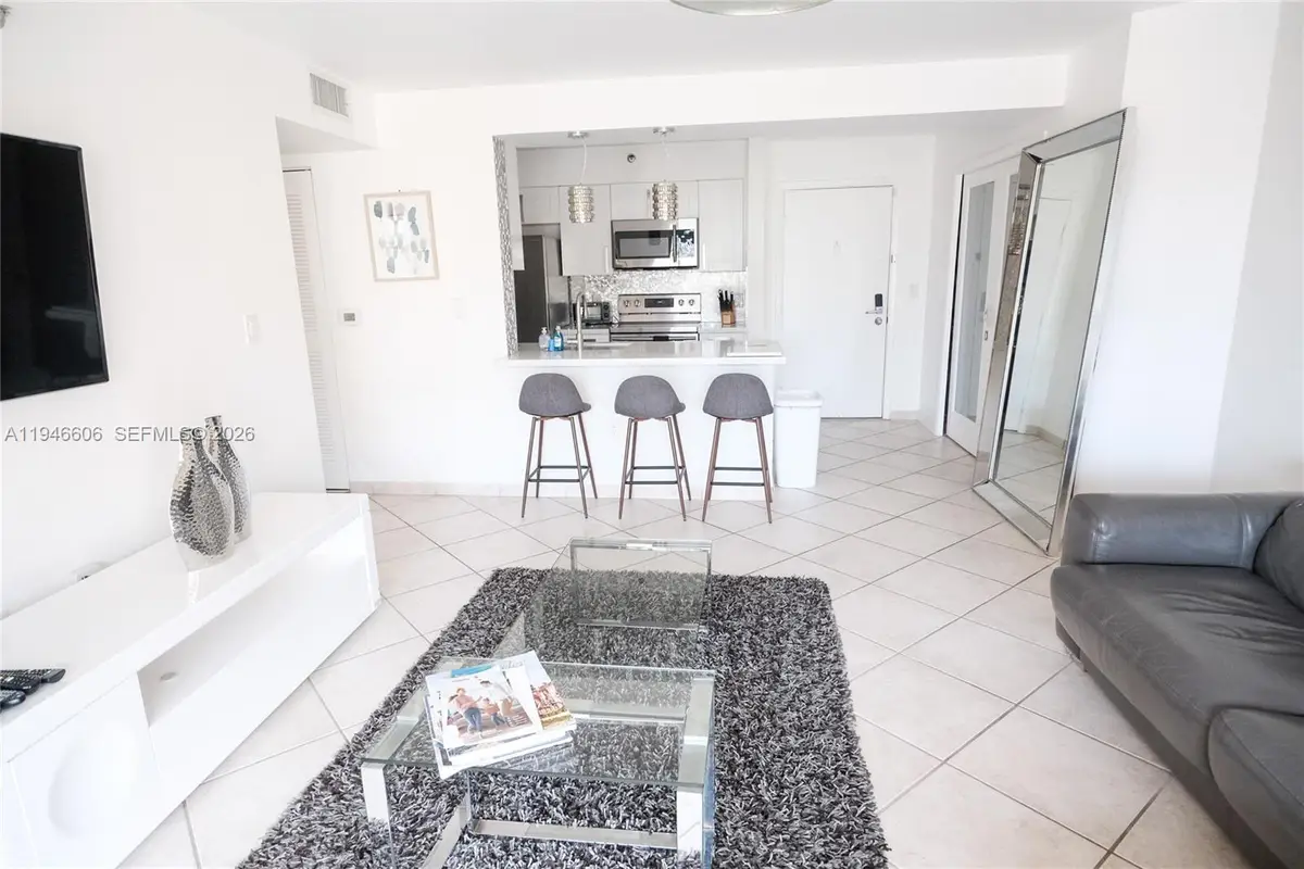 19701 E Country Club Drive #5605, Aventura, FL 33180 - #1