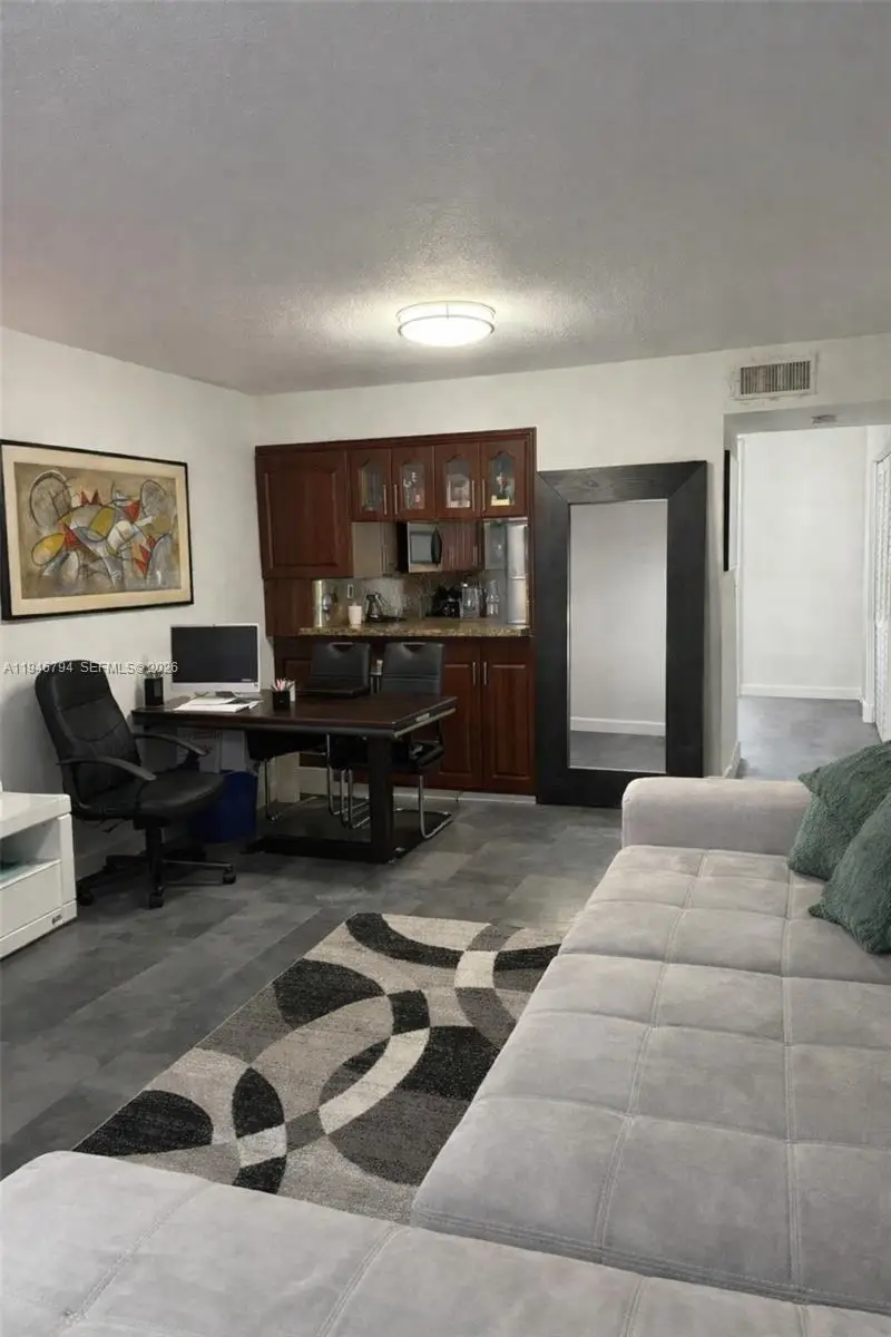 Address Withheld By Seller, Hialeah, FL 33016 - #3