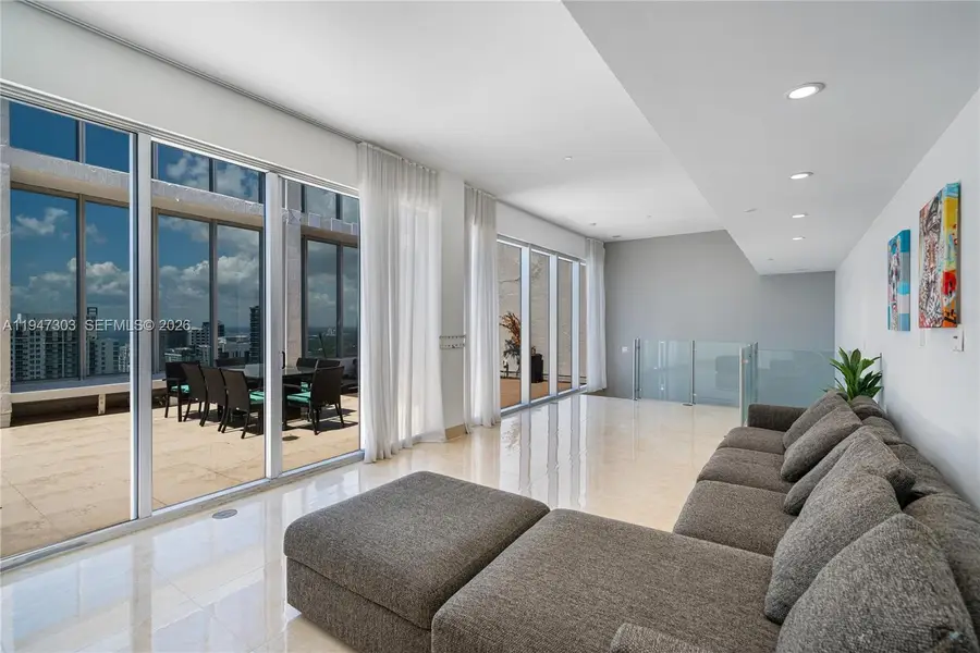 495 Brickel Avenue #5705, Miami, FL 33131 - #2