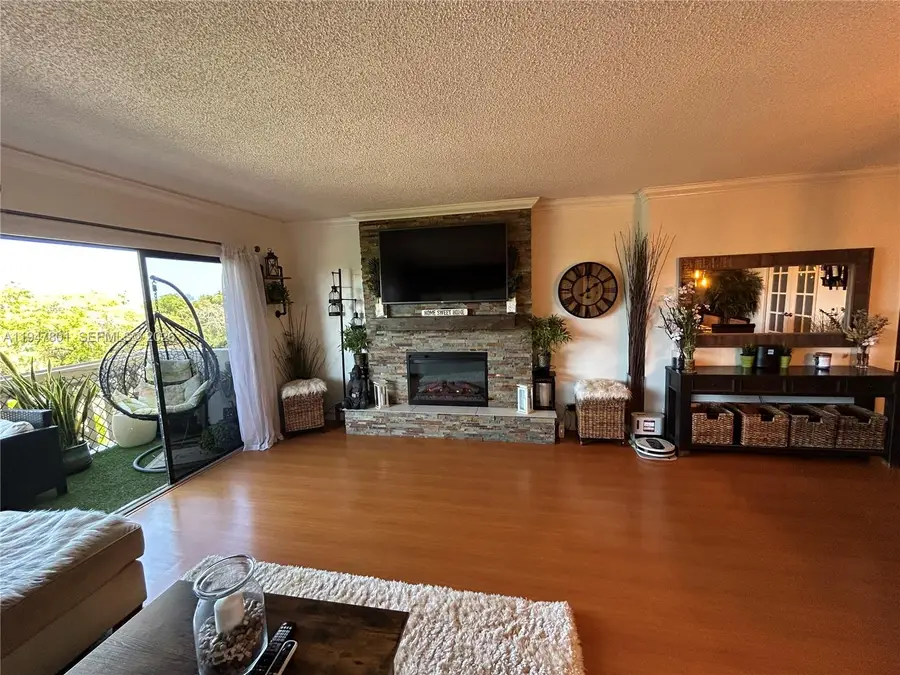 800 NE 195th Street #409, Miami, FL 33179 - #2