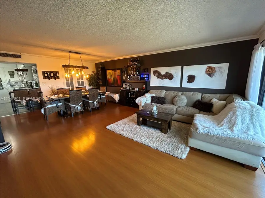800 NE 195th Street #409, Miami, FL 33179 - #3