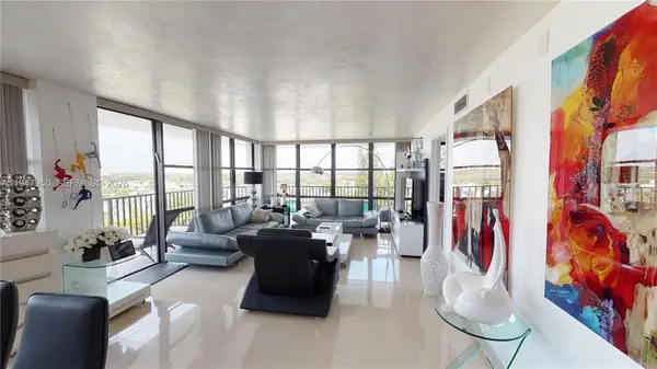 800 Parkview Drive #709, Hallandale Beach, FL 33009