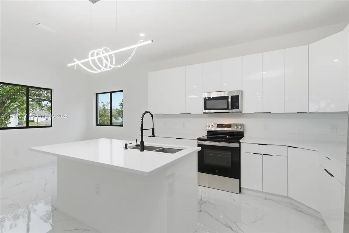 161 Blackstone Drive, Fort Myers, FL 33913 - #1