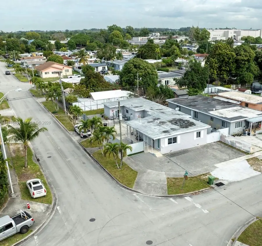201 E 44th Street, Hialeah, FL 33013 - #3