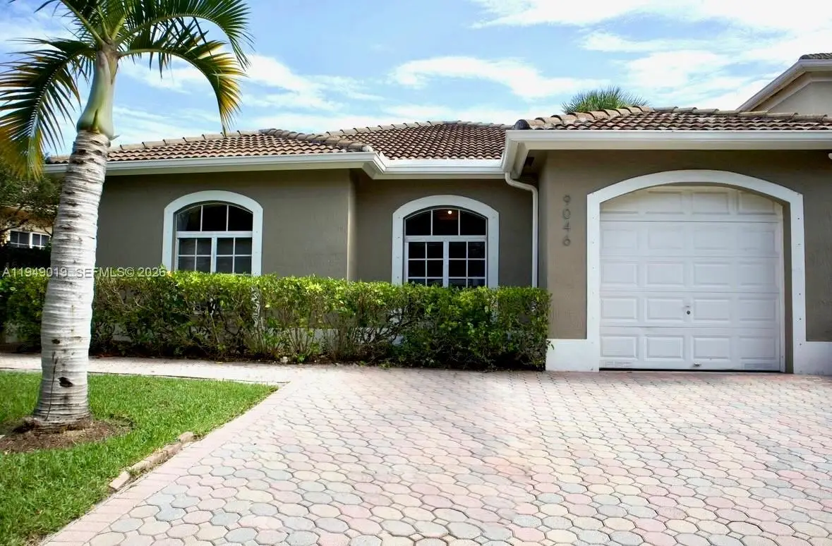 9046 SW 160th Terrace, Palmetto Bay, FL 33157 - #1