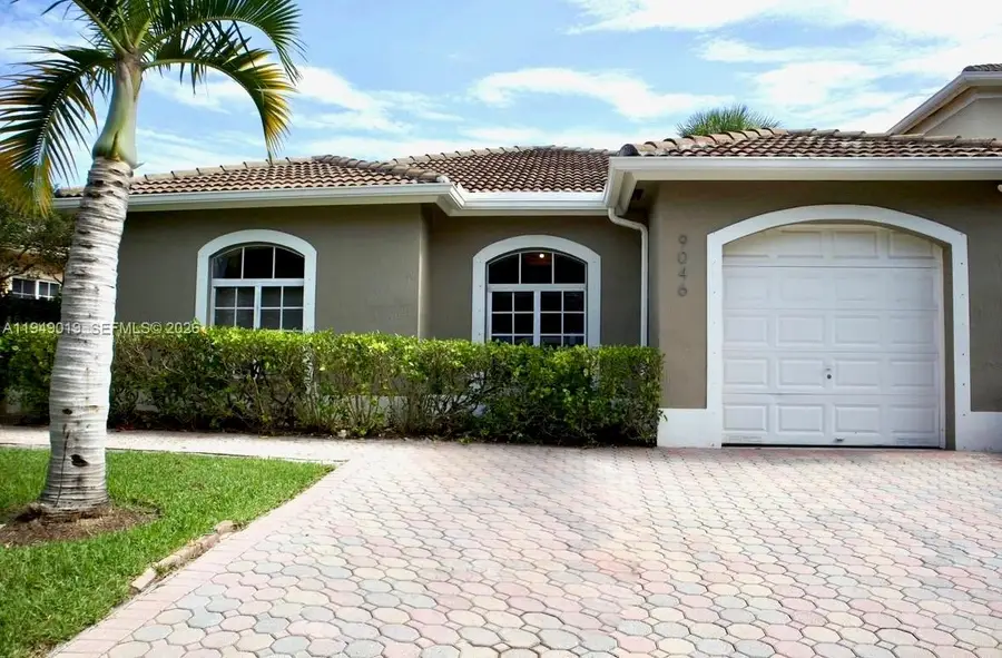 9046 SW 160th Terrace, Palmetto Bay, FL 33157 - #2