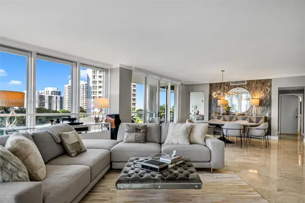 21150 Point Place #702, Aventura, FL 33180