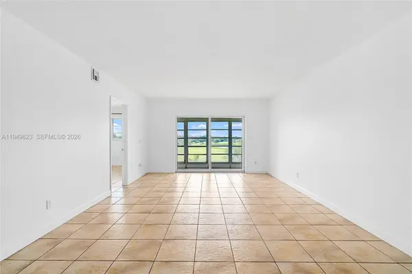 2500 SW 81st Avenue #402, Davie, FL 33324